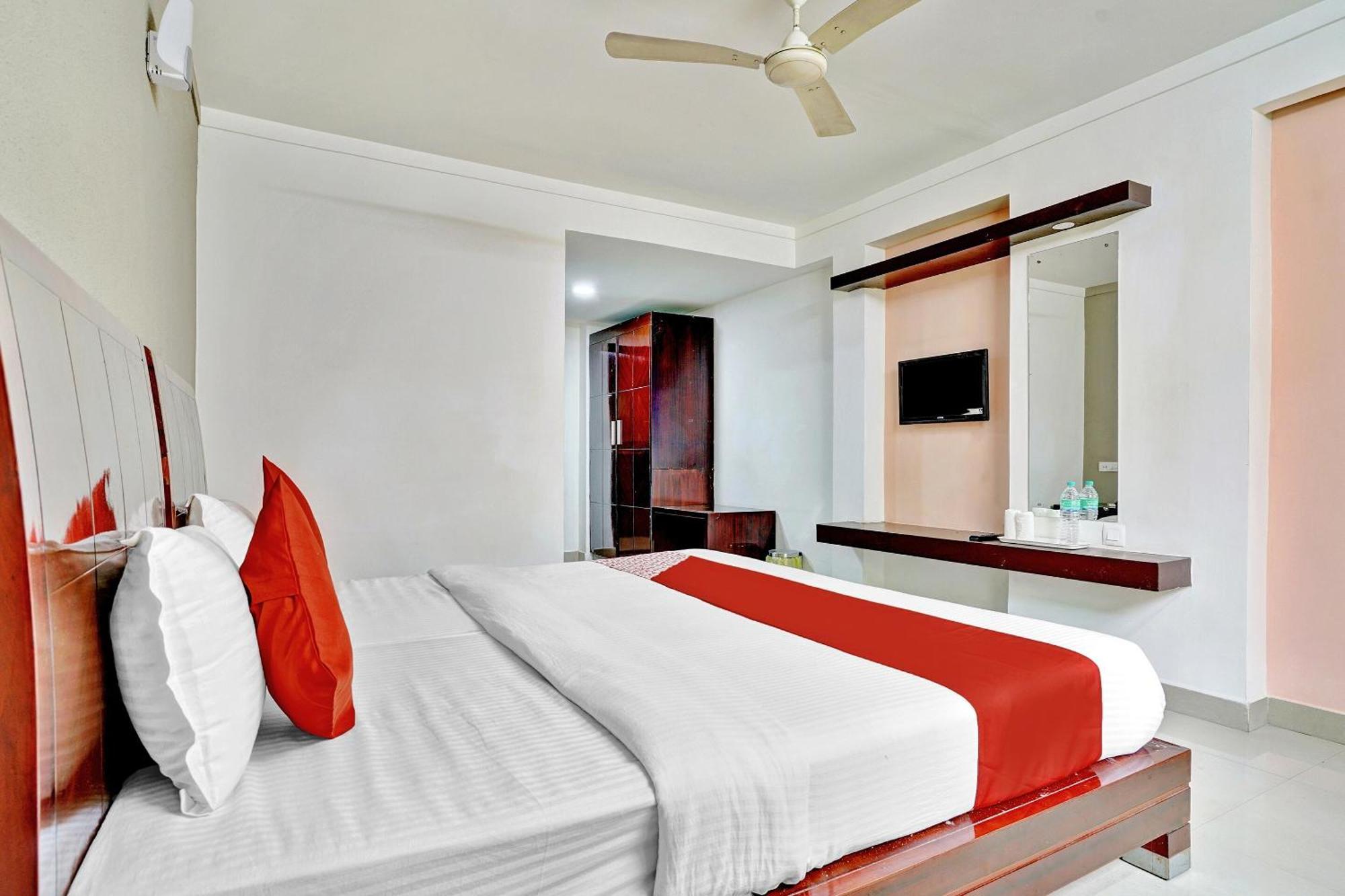 Hotel O Aec Residency Mararikulam Exteriér fotografie