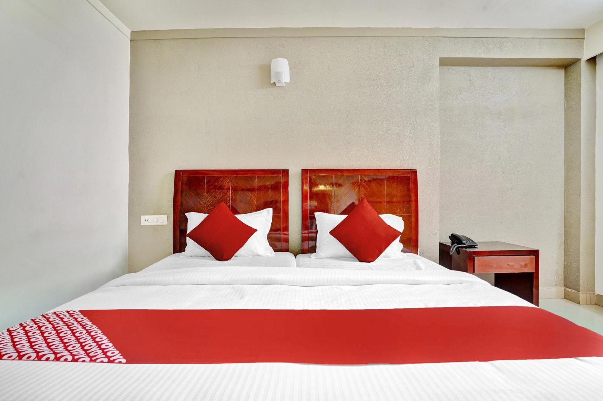 Hotel O Aec Residency Mararikulam Exteriér fotografie