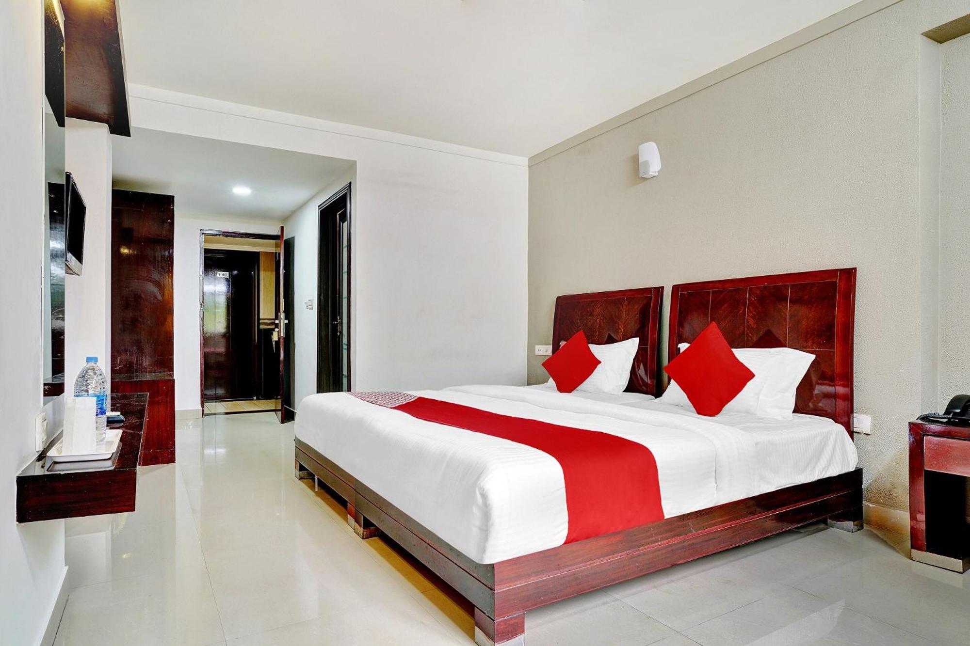 Hotel O Aec Residency Mararikulam Exteriér fotografie